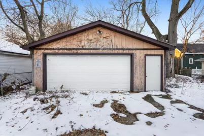 121 N May Street, Joliet, IL 60435 - Photo 17