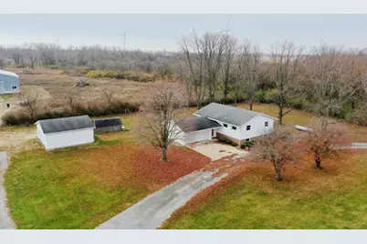 1745 E 4100N Road, Buckingham, IL 60917 - Photo 29