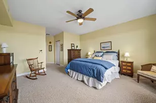 8400 Callie Ave, Morton Grove, IL 60053 - Photo 23