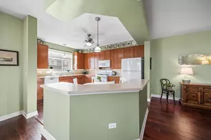 8400 Callie Ave, Morton Grove, IL 60053 - Photo 13