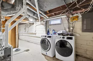 922 S Mill St, Pontiac, IL 61764 - Photo 25