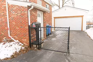 52 Wren Rd, Carpentersville, IL 60110 - Photo 23