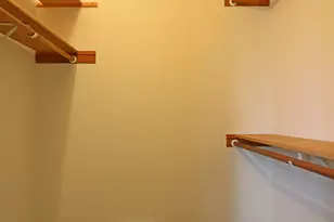 10400 Circle Dr S, Oak Lawn, IL 60453 - Photo 13