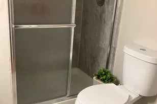 27W300 Melrose Ln, Winfield, IL 60190 - Photo 5