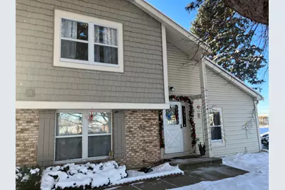 27W300 Melrose Lane, Winfield, IL 60190 - Photo 1