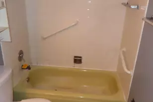 1305 Wakeby Ln, Schaumburg, IL 60193 - Photo 11