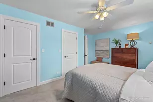 681 Windemere Ln, Lake Zurich, IL 60047 - Photo 21