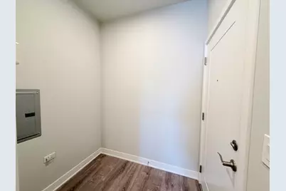 3218 S Archer Avenue #201, Chicago, IL 60608 - Photo 7