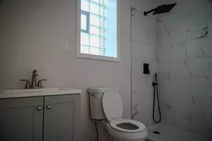 [Address not provided], Chicago, IL 60636 - Photo 13