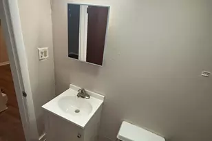 263 N Wildwood Ave, Kankakee, IL 60901 - Photo 31