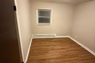 263 N Wildwood Ave, Kankakee, IL 60901 - Photo 9