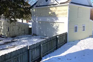 440 E Railroad Ave, Leland, IL 60531 - Photo 3