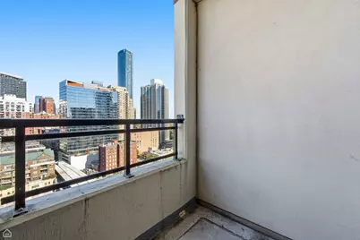 1255 S State Street #1701, Chicago, IL 60605 - Photo 13