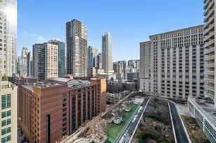 545 N Dearborn St, Chicago, IL 60654 - Photo 13