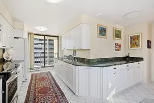 1410 N State Pkwy, Chicago, IL 60610 - Photo 13