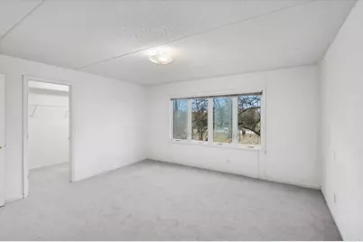 3900 W Bryn Mawr Avenue #207, Chicago, IL 60659 - Photo 7