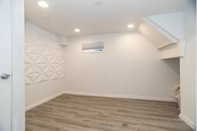 9945 Sunnyside Avenue, Schiller Park, IL 60176 - Photo 21