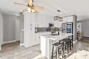 1240 E Truman Dr, Bradley, IL 60915 - Photo 7