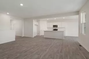 1243 Tiger Lily Dr, Bartlett, IL 60103 - Photo 11