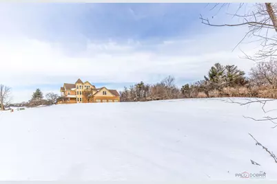 1322 Bull Valley Drive, Woodstock, IL 60098 - Photo 9