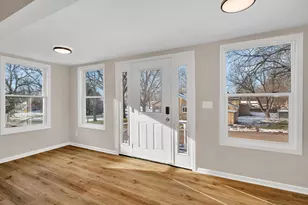 809 N Joliet St, Wilmington, IL 60481 - Photo 3