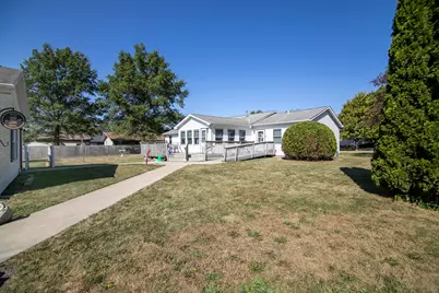 126 E Cleveland Street, Cullom, IL 60929 - Photo 29