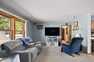 126 E Cleveland St, Cullom, IL 60929 - Photo 3