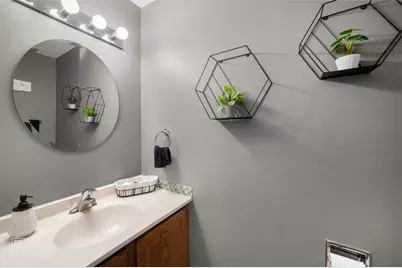 1113 Tewes Lane, Zion, IL 60099 - Photo 9