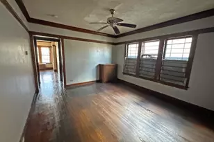 938 N Leamington Ave, Chicago, IL 60651 - Photo 9