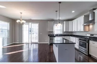 76 Lakeview Place, Lake Zurich, IL 60047 - Photo 5