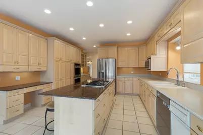 10711 Bull Valley Drive, Woodstock, IL 60098 - Photo 15