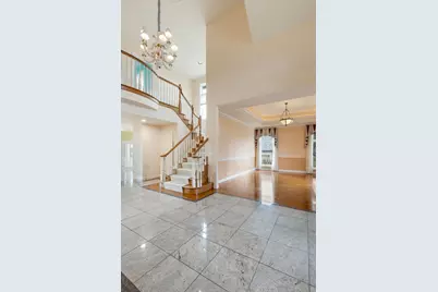 10711 Bull Valley Drive, Woodstock, IL 60098 - Photo 9