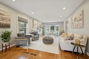 1221 N East Ave, Oak Park, IL 60302 - Photo 5