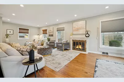 1221 N East Avenue, Oak Park, IL 60302 - Photo 3