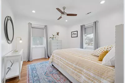 1221 N East Avenue, Oak Park, IL 60302 - Photo 21