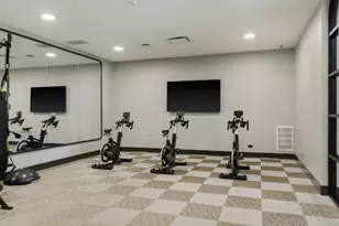 250 McHenry Rd, Buffalo Grove, IL 60089 - Photo 19