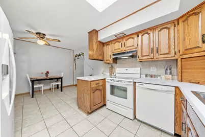 806 Adrian Street, Yorkville, IL 60560 - Photo 13