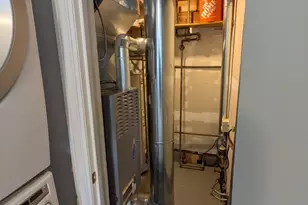 317 E Park Ave, Libertyville, IL 60048 - Photo 7