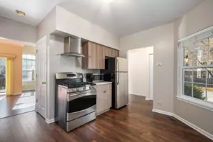 13296 W Heiden Cir, Lake Bluff, IL 60044 - Photo 7