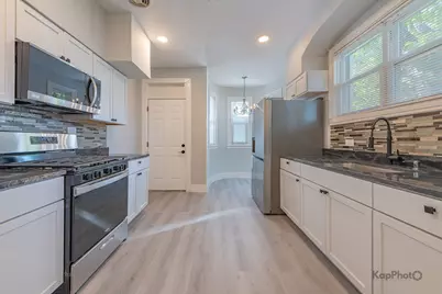 6259 W Peterson Avenue #1R, Chicago, IL 60646 - Photo 27