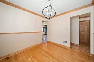 6011 N Monitor Ave, Chicago, IL 60646 - Photo 9