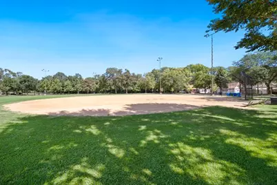 6011 N Monitor Avenue, Chicago, IL 60646 - Photo 41