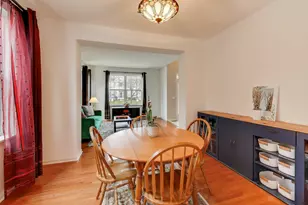 2409 Bluewater Dr, Wauconda, IL 60084 - Photo 11