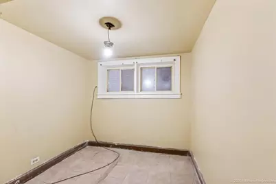 8119 S South Shore Drive, Chicago, IL 60617 - Photo 23