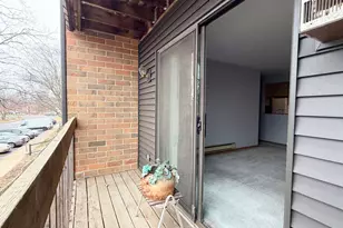 615 Virginia Rd, Crystal Lake, IL 60014 - Photo 7