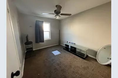 11524 S Nagle Avenue, Worth, IL 60482 - Photo 9