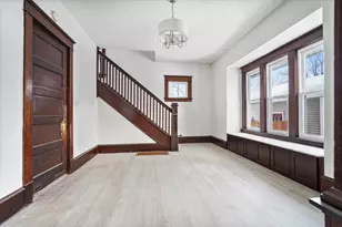 104 Magoun St, Bloomington, IL 61701 - Photo 9