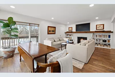 [Address not provided], Crystal Lake, IL 60012 - Photo 3