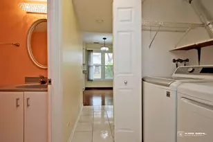 467 Highland Grove Dr, Buffalo Grove, IL 60089 - Photo 9