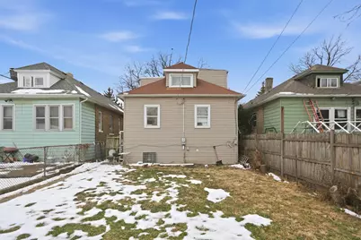 8539 S Saginaw Avenue, Chicago, IL 60617 - Photo 17